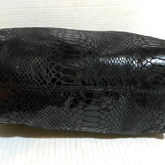 Carlos falchi black embossed leather shoulder handbag - Picture 2 of 7